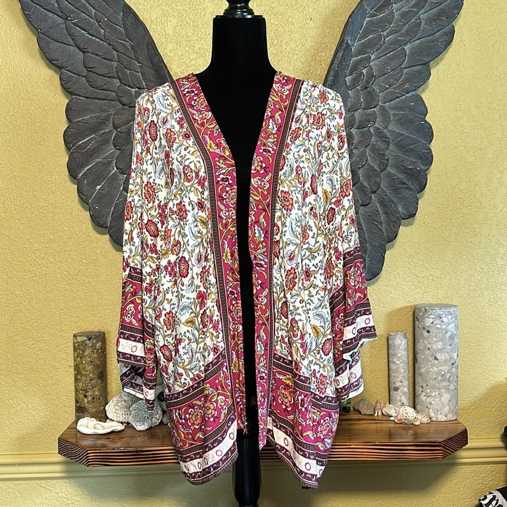 SHEIN Open Front Floral Kimono Style Cardigan
